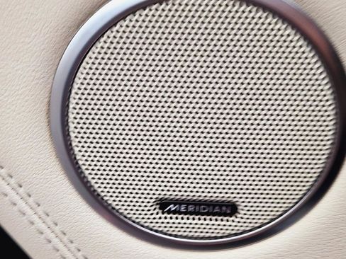 Used 2020 Land Rover Range Rover HSE image 30