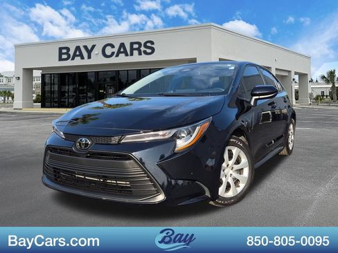 Used 2024 Toyota Corolla LE FWD image 1