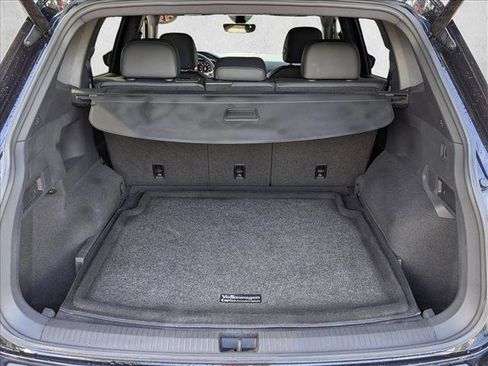 Used 2019 Volkswagen Tiguan SEL Premium R-Line AWD/4WD image 6