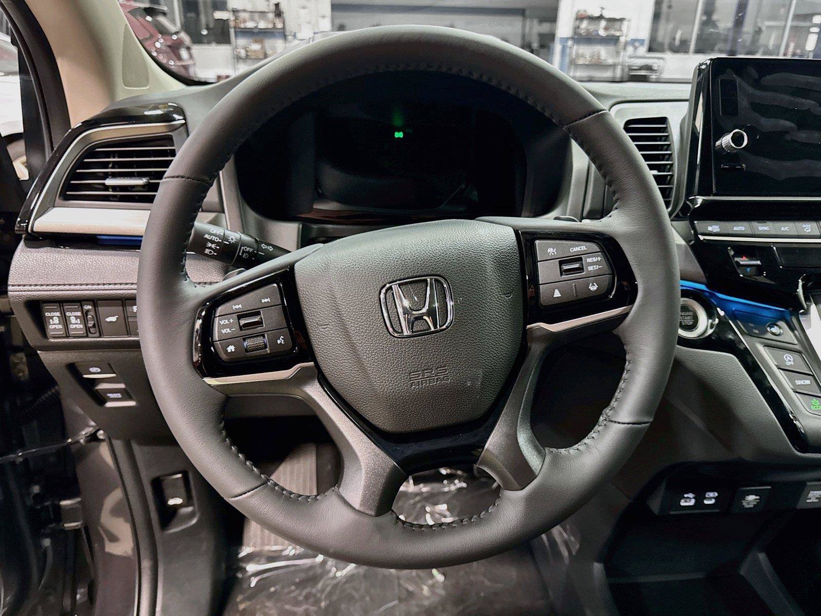 New 2027 Honda Odyssey Touring image 19
