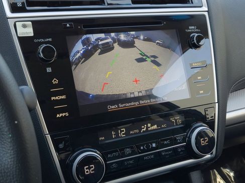 Used 2019 Subaru Outback 2.5i Premium image 15