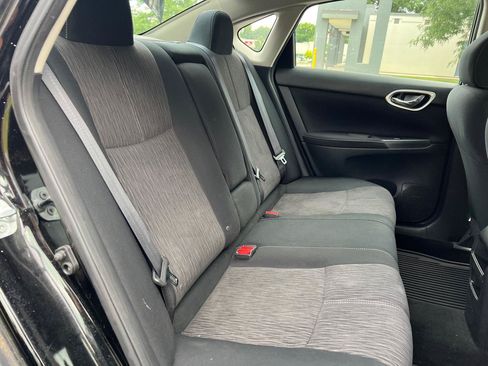 Used 2015 Nissan Sentra SV FWD image 26