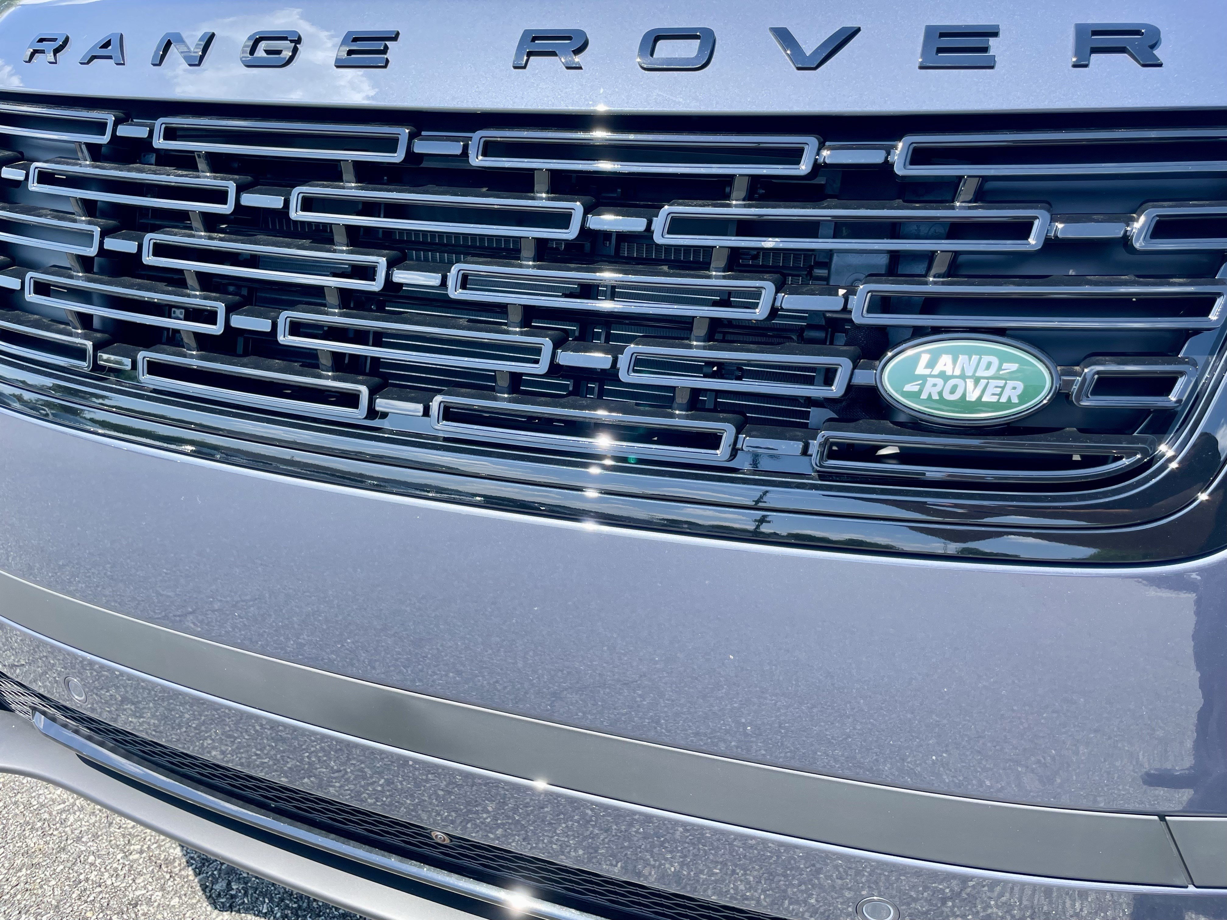 New 2026 Land Rover Range Rover Velar S AWD/4WD image 33