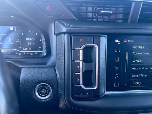 Used 2022 GMC Yukon XL Denali AWD/4WD image 20