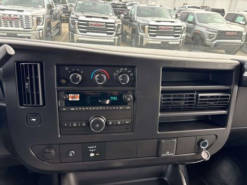 New 2026 GMC Savana 2500 w/ Driver Convenience Package image 7
