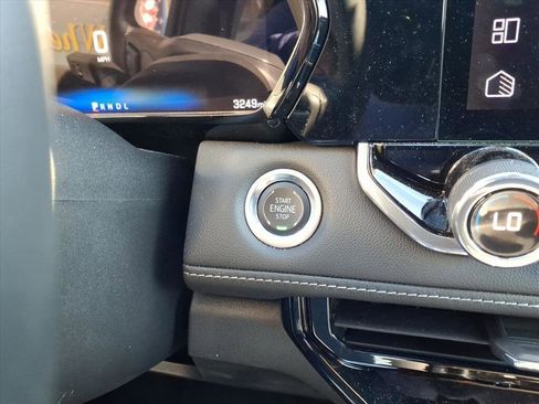 Used 2024 Chevrolet Colorado LT w/ LT Convenience Package III image 40