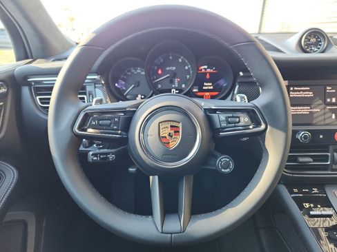 New 2026 Porsche Macan GTS image 21