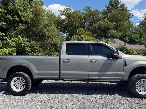Used 2020 Ford F250 Platinum AWD/4WD image 9