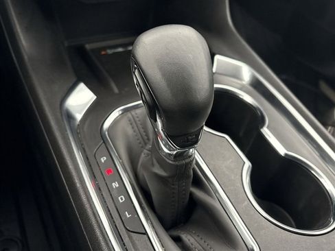 Used 2023 Chevrolet Traverse LT w/ LPO, Floor Liner Package image 15