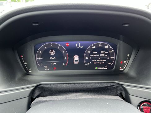 Used 2023 Honda Accord LX image 18