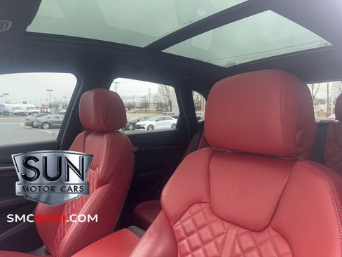Used 2023 Audi SQ5 Premium Plus w/ Premium Plus Package image 33