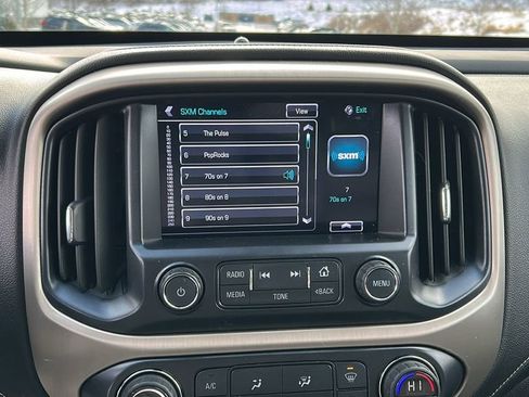 Used 2017 GMC Canyon SLT w/ Driver Alert Package image 16