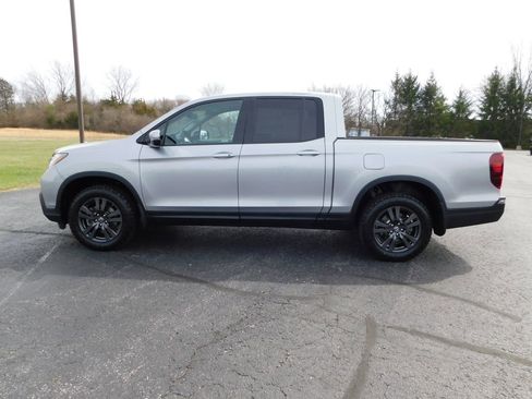 Used 2020 Honda Ridgeline Sport image 10