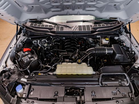 Used 2024 Ford F150 XL image 19