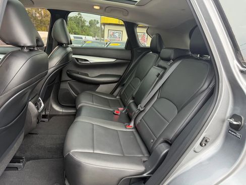 Used 2020 INFINITI QX50 Luxe w/ Navigation Package image 12