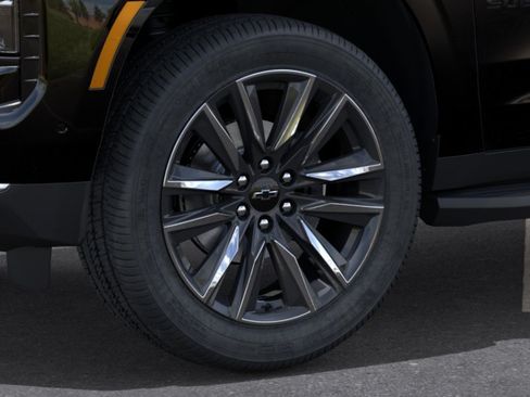 New 2026 Chevrolet Suburban LS w/ LS Custom Edition AWD/4WD image 9