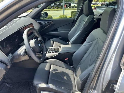 Certified 2025 BMW X3 xDrive30i w/ Premium Package AWD/4WD image 16