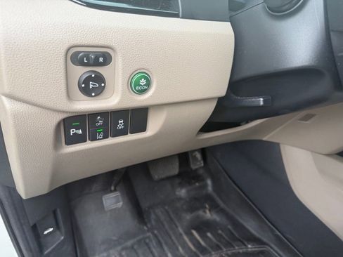 Used 2019 Honda Pilot Touring image 8