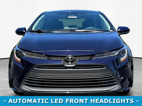 Used 2024 Toyota Corolla LE FWD image 2