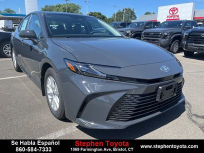New 2025 Toyota Camry LE