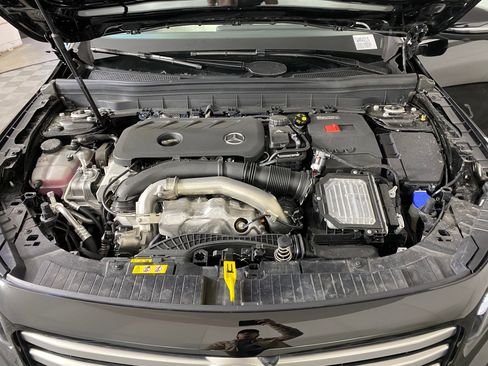 New 2026 Mercedes-Benz GLB 250 4MATIC image 30