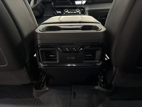 Used 2024 GMC Sierra 1500 AT4X w/ AT4X AEV Edition AWD/4WD image 38