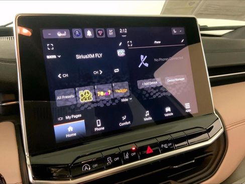 Used 2025 Jeep Compass Limited AWD/4WD image 6