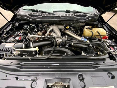 Used 2022 Ford F450 Lariat w/ Lariat Ultimate Package AWD/4WD image 30