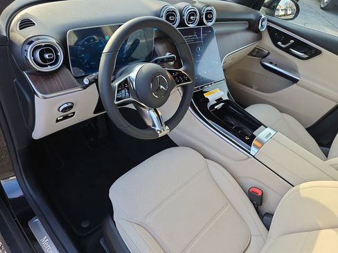 New 2026 Mercedes-Benz GLC 300 300 image 8