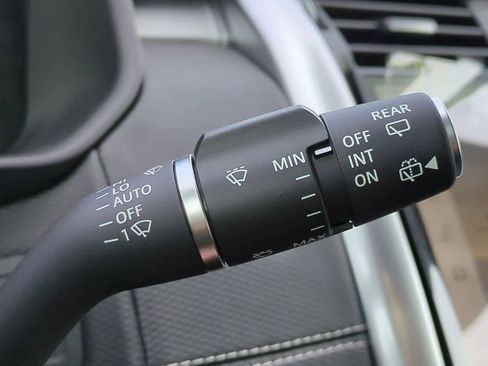 New 2025 Land Rover Discovery Dynamic SE image 27