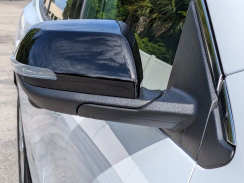 New 2026 GMC Acadia Elevation FWD image 11