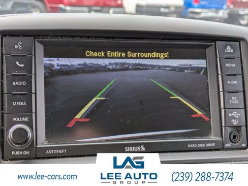 Used 2013 Dodge Grand Caravan SXT w/ Entertainment Group 1 FWD image 24