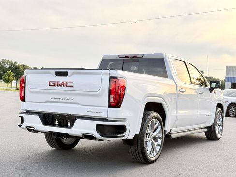 Used 2020 GMC Sierra 1500 Denali w/ Denali Ultimate Package AWD/4WD image 9