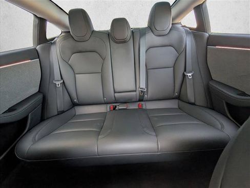 Used 2025 Tesla Model 3 Long Range RWD image 19