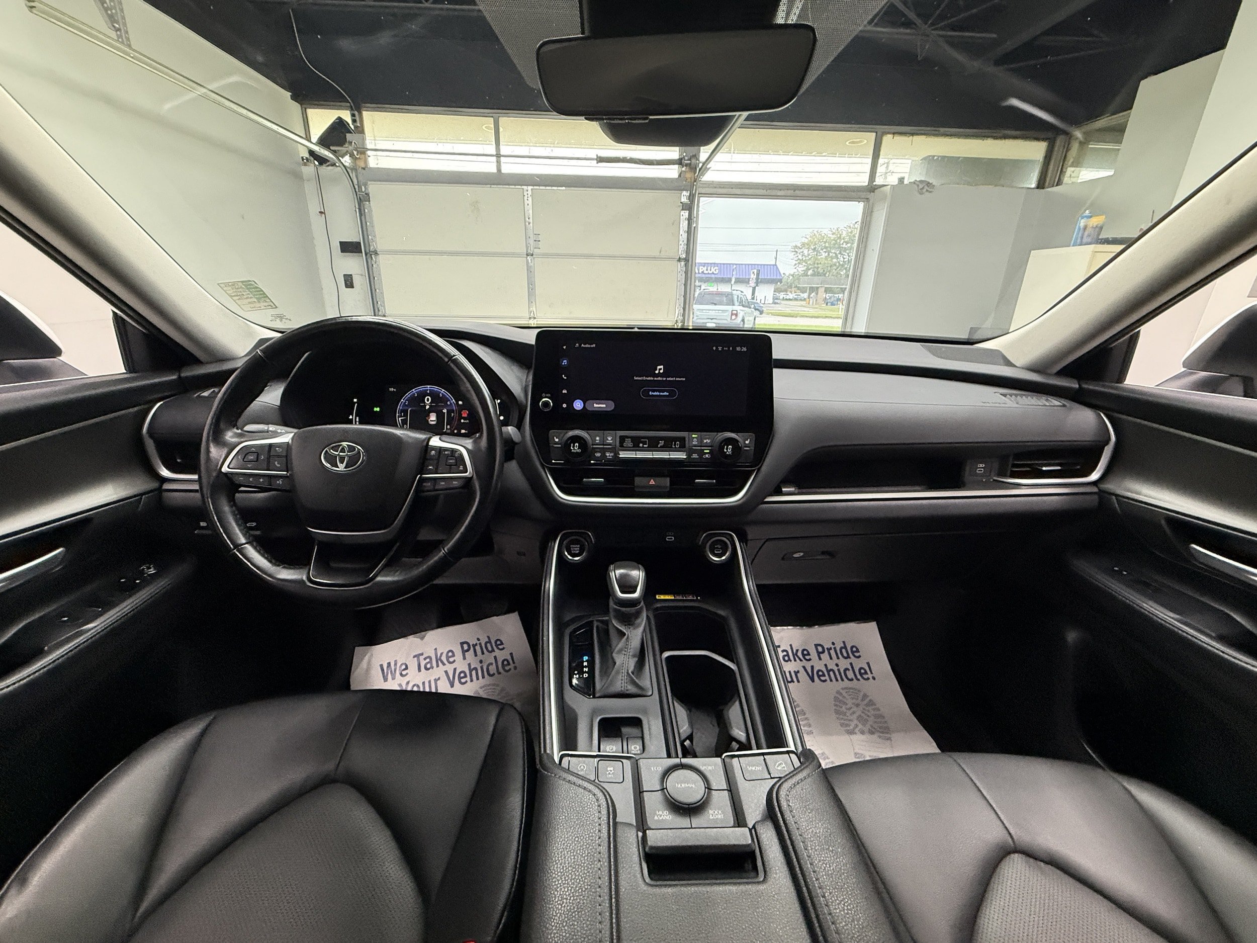 Used 2024 Toyota Grand Highlander AWD image 10