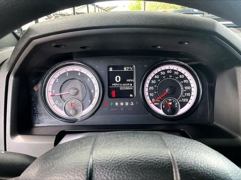 Used 2024 RAM 1500 Warlock AWD/4WD image 25