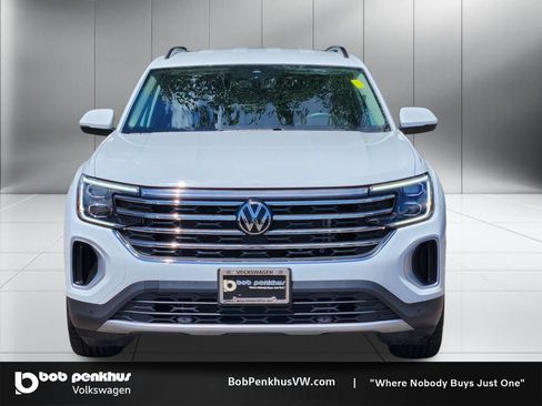 Used 2025 Volkswagen Atlas SE AWD/4WD image 22