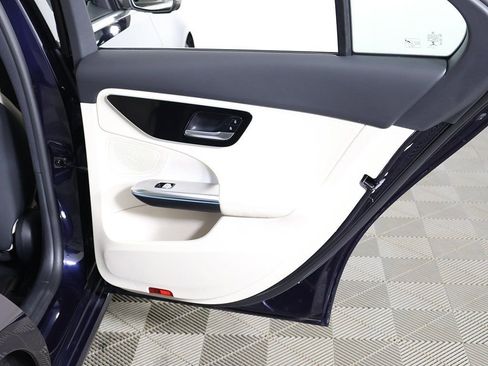 Used 2023 Mercedes-Benz C 300 4MATIC Sedan w/ Exclusive Trim Package image 28