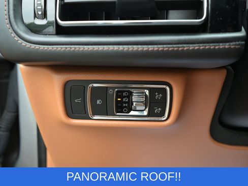 Used 2023 Lincoln Aviator Black Label w/ Jet Package AWD/4WD image 16