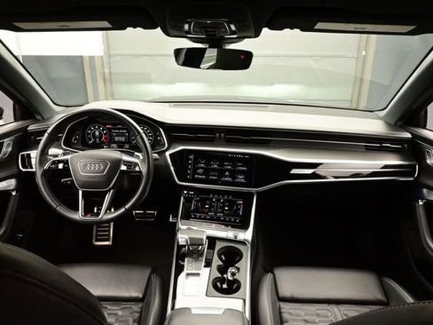 Used 2021 Audi RS 6 w/ Carbon Optic Package AWD/4WD image 18