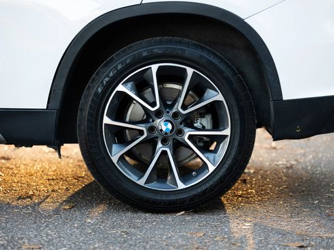 Used 2018 BMW X5 xDrive35i image 15