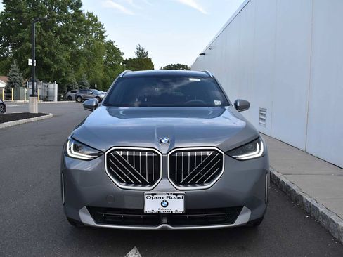 Used 2026 BMW X3 xDrive30i w/ Convenience Package AWD/4WD image 2