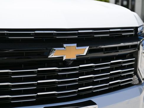 New 2026 Chevrolet Suburban High Country w/ Sun And Tow Package AWD/4WD image 10