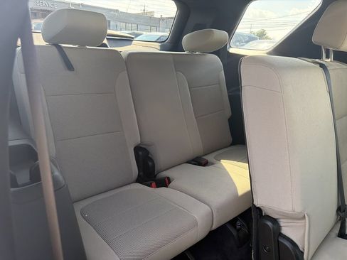 Used 2023 Chevrolet Traverse LS w/ LPO, Floor Liner Package AWD/4WD image 19