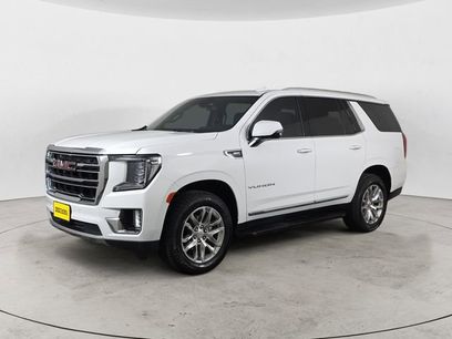 Used 2022 GMC Yukon SLT w/ SLT Premium Package