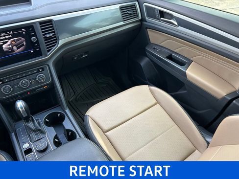 Certified 2021 Volkswagen Atlas Cross Sport SE AWD/4WD image 12