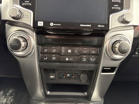 Used 2024 Toyota 4Runner Limited image 22