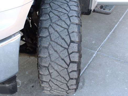 Used 2018 Ford F150 XLT image 12