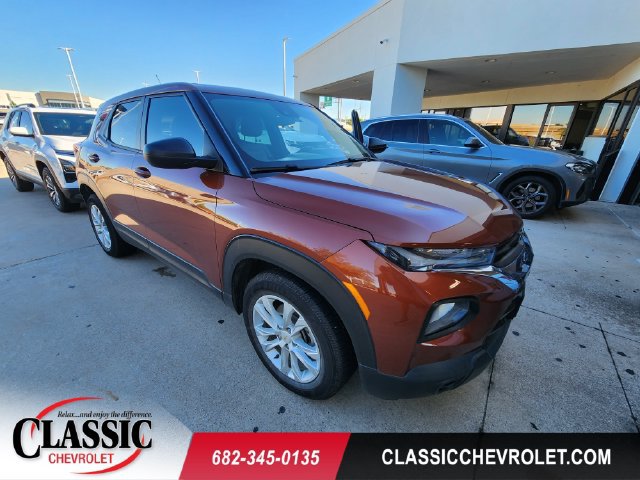 Used 2021 Chevrolet TrailBlazer LS FWD image 1