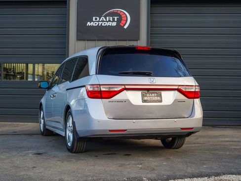 Used 2011 Honda Odyssey Touring image 5